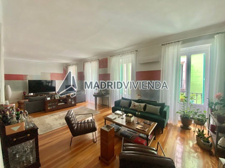 piso en venta en Cortes (Distrito Centro. Madrid Capital) por 1.690.000 €