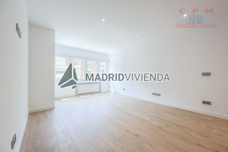 piso en alquiler en Fuente del Berro (Distrito Salamanca. Madrid Capital) por 2.900 €