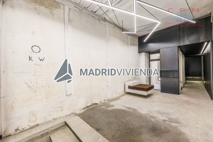 nave / local en alquiler en Universidad (Distrito Centro. Madrid Capital) por 2.600 €