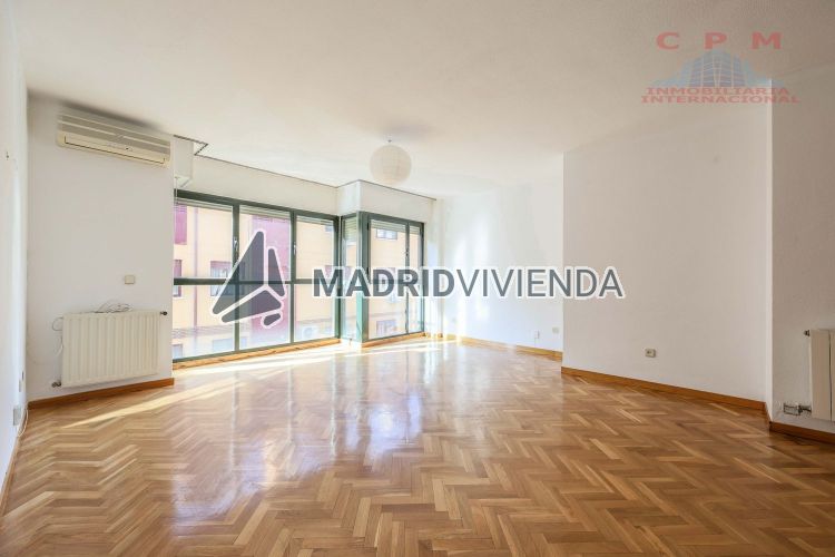 piso en venta en Montserrat-parque empresarial (San Fernando De Henares) por 275.000 €