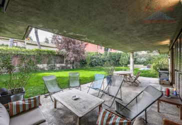 casa / chalet en alquiler en Piovera (Distrito Hortaleza. Madrid Capital) por 7.500 €