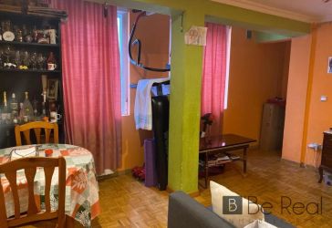 piso en venta en Quintana (Distrito Ciudad Lineal. Madrid Capital) por 245.000 €